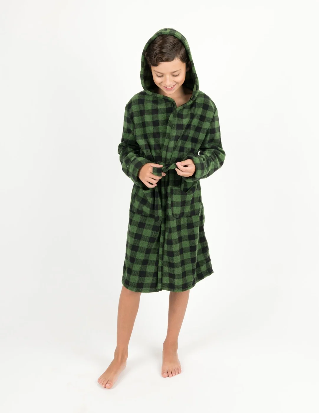 FR-PLAID-BG_4_c58a910c-1142-4318-a046-c98bcbd70d32