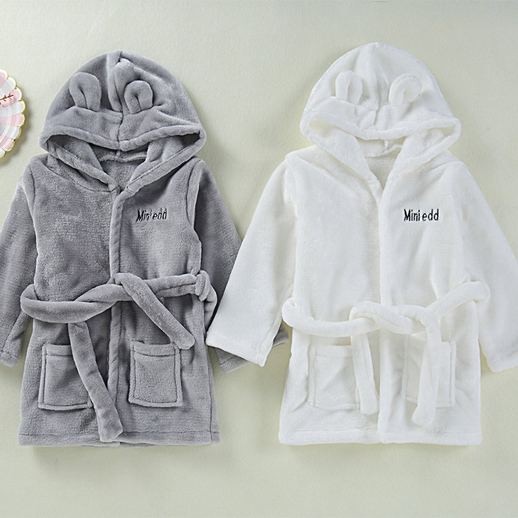 Soft Flannel Hooded Bathrobe Cute Sleepwear for Boys Girls Gifts (3)